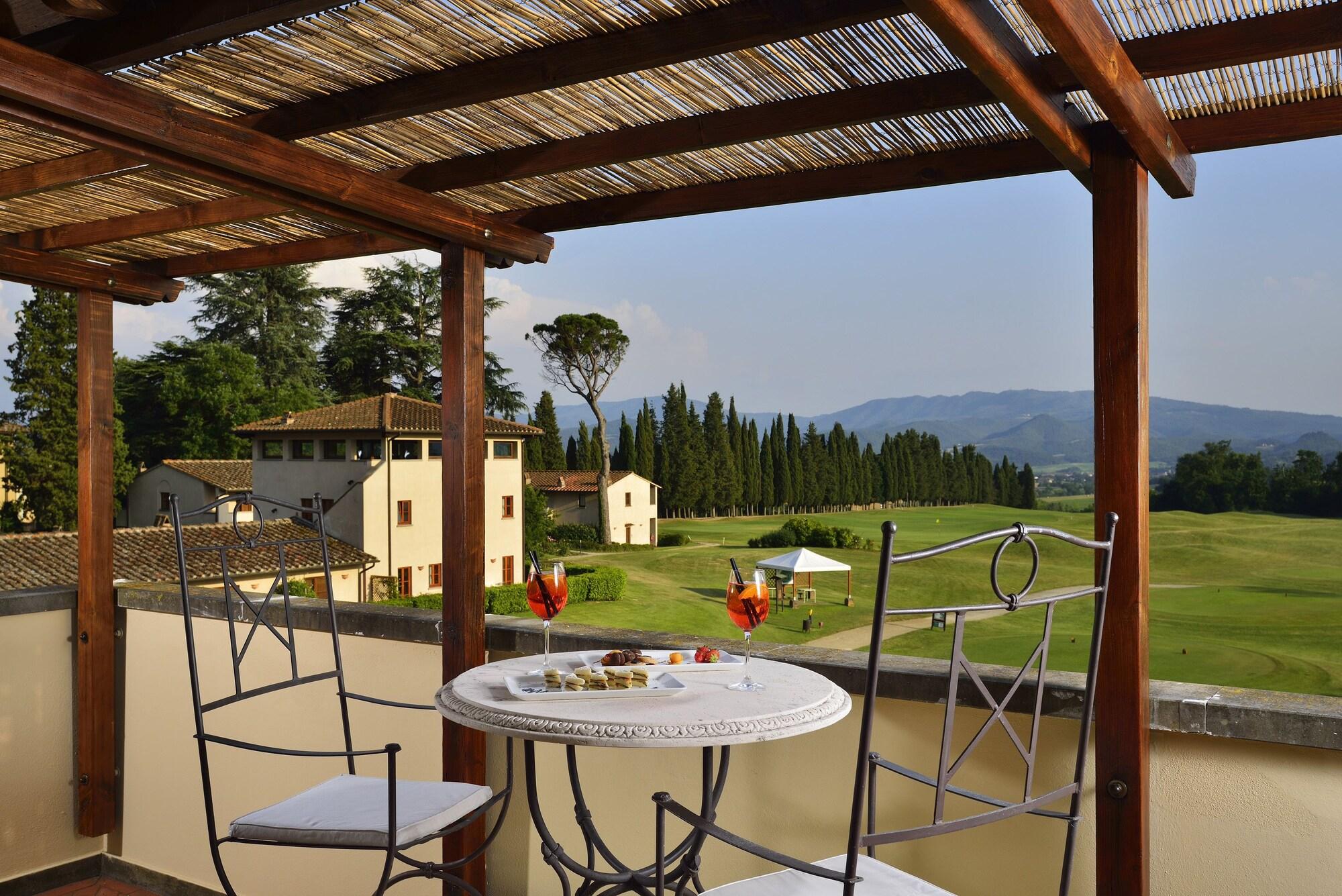 Unahotels Poggio Dei Medici Toscana Scarperia Dış mekan fotoğraf
