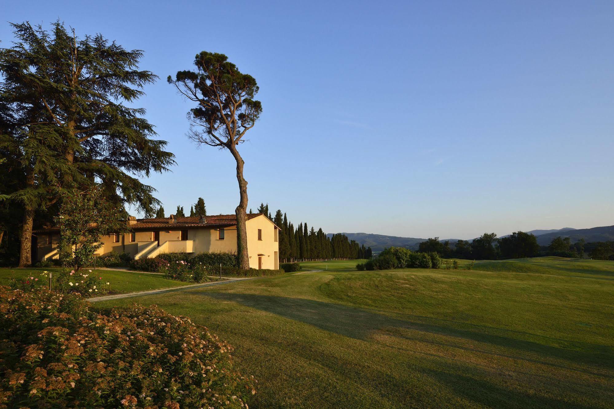 Unahotels Poggio Dei Medici Toscana Scarperia Dış mekan fotoğraf