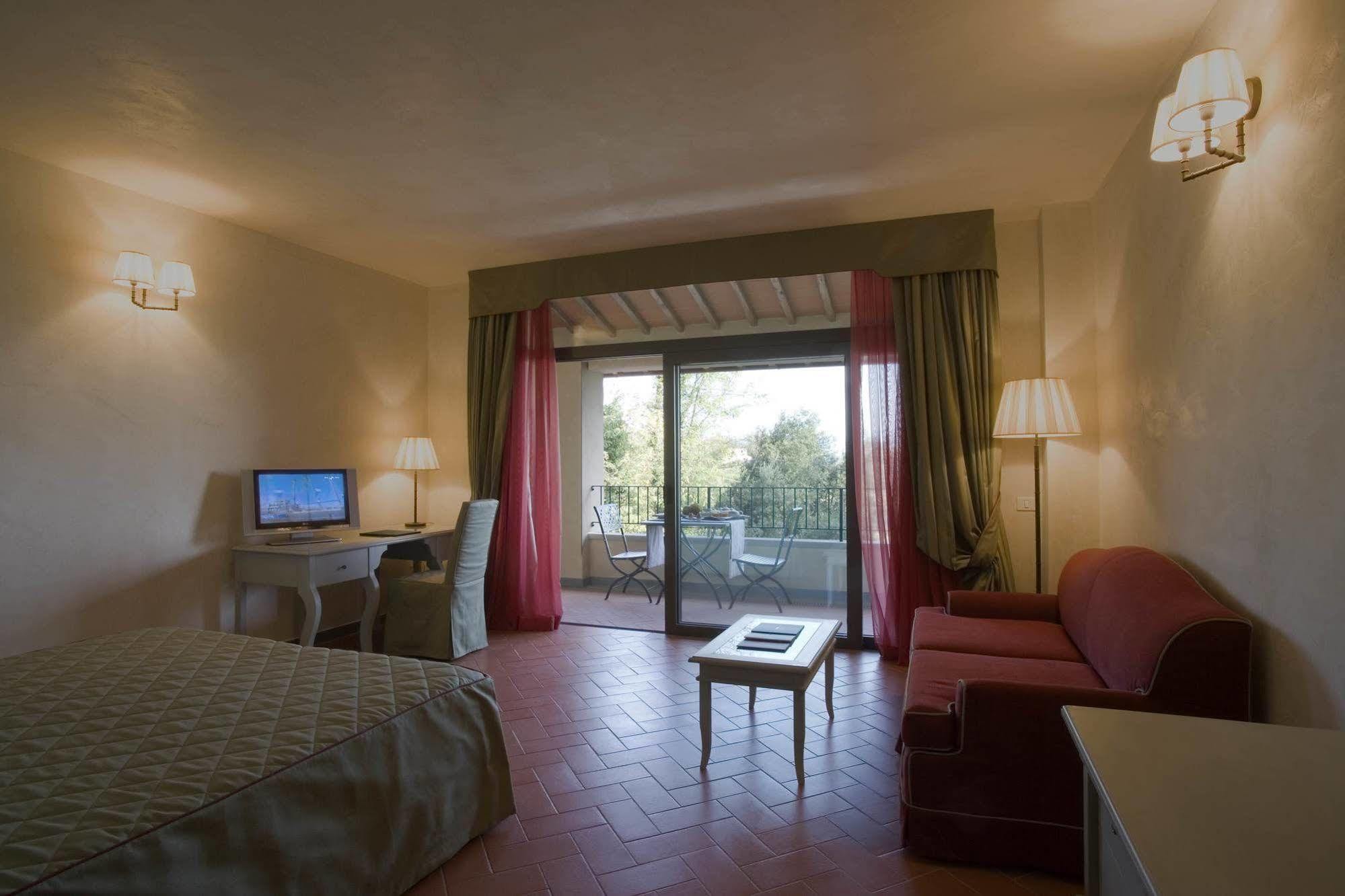 Unahotels Poggio Dei Medici Toscana Scarperia Dış mekan fotoğraf